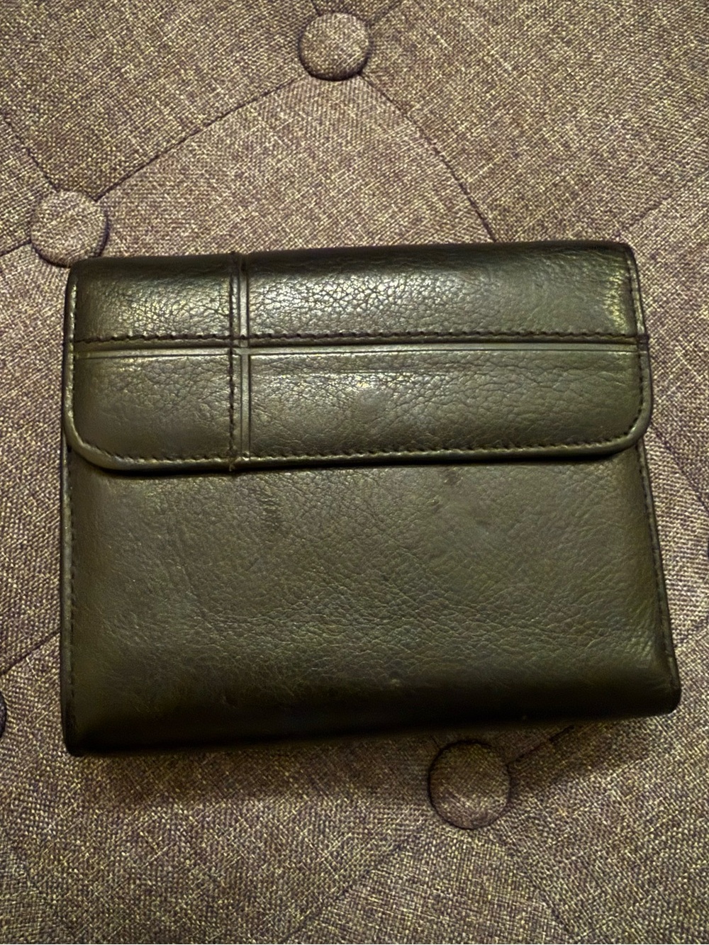 Buxton Black Leather Fold-Over Wallet with/coin kiss lock side pocket